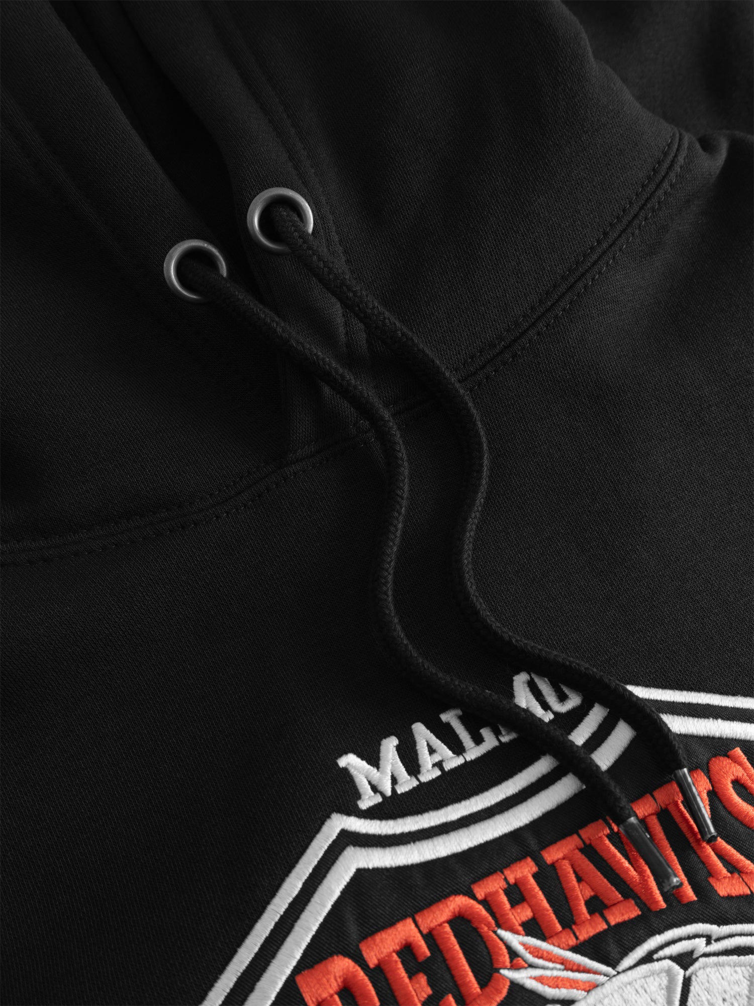 Hoodie svart emblem